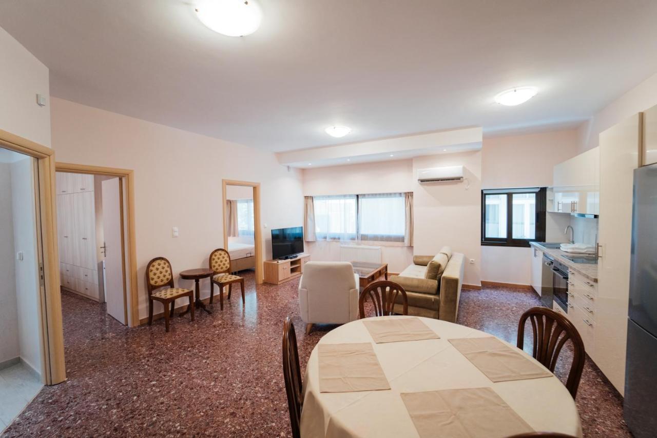 Luxury Apartment In Plaka - Acropolis Athens Exterior photo