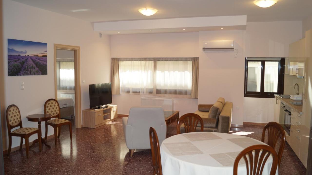 Luxury Apartment In Plaka - Acropolis Athens Exterior photo